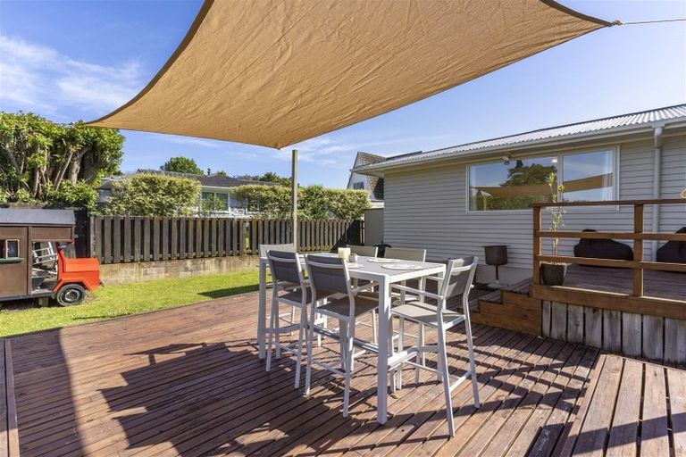 Photo of property in 61 Patons Road, Howick, Auckland, 2014