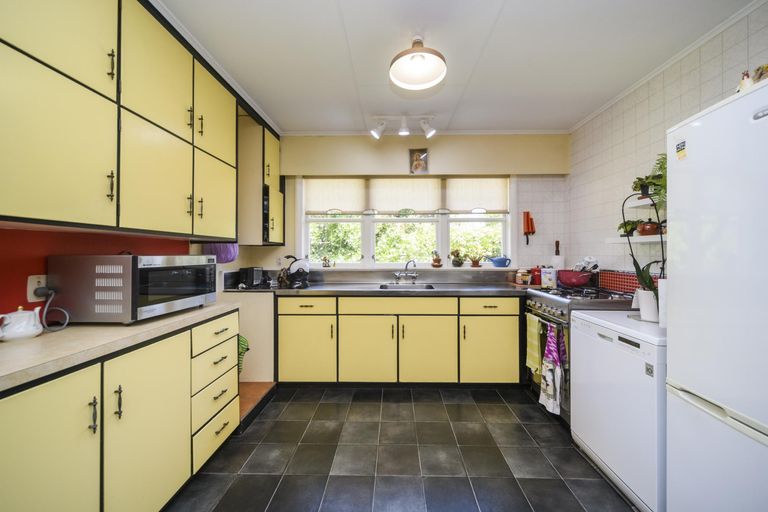Photo of property in 17 Rennie Avenue, Milson, Palmerston North, 4414