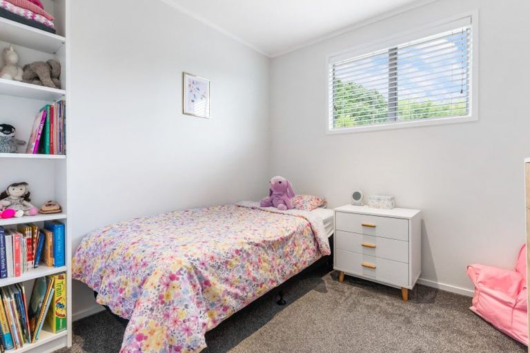 Photo of property in 50 Powrie Street, Glenfield, Auckland, 0629