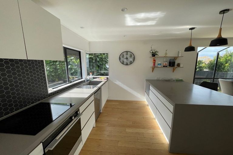 Photo of property in 113 Carnoustie Drive, Wattle Downs, Auckland, 2103