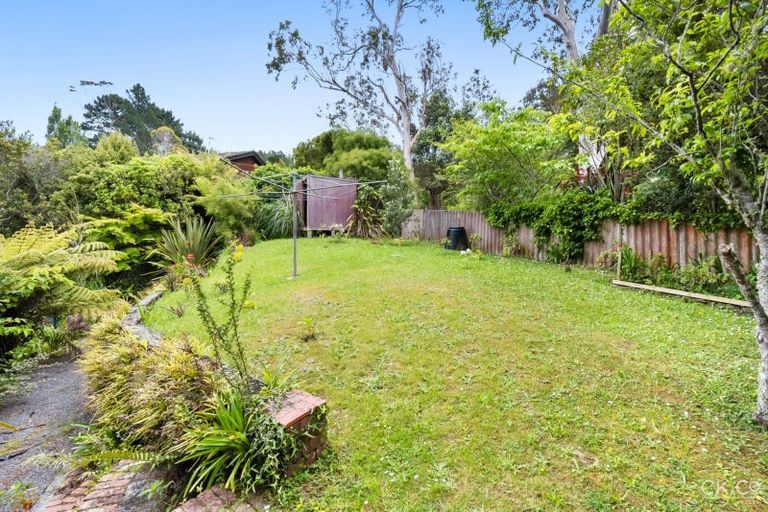 Photo of property in 14 Winchester Avenue, Pinehaven, Upper Hutt, 5019