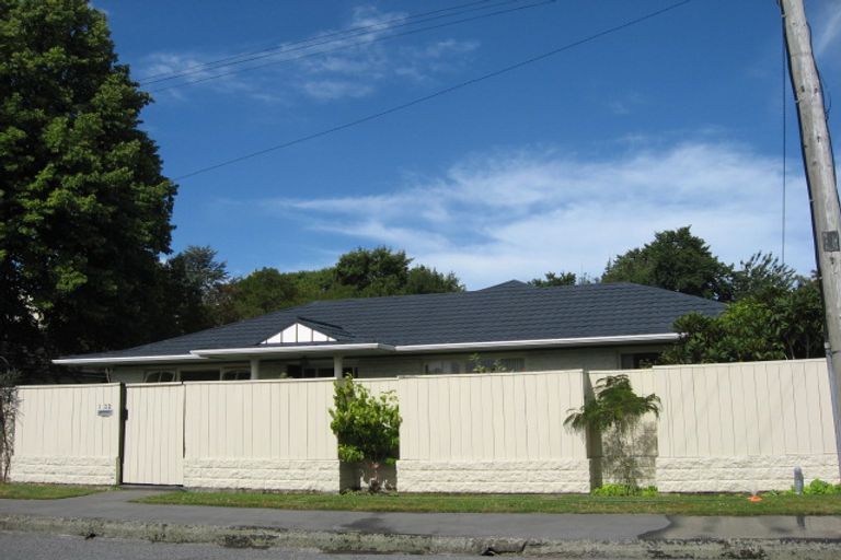 Photo of property in 2/22 Jacksons Road, Merivale, Christchurch, 8014