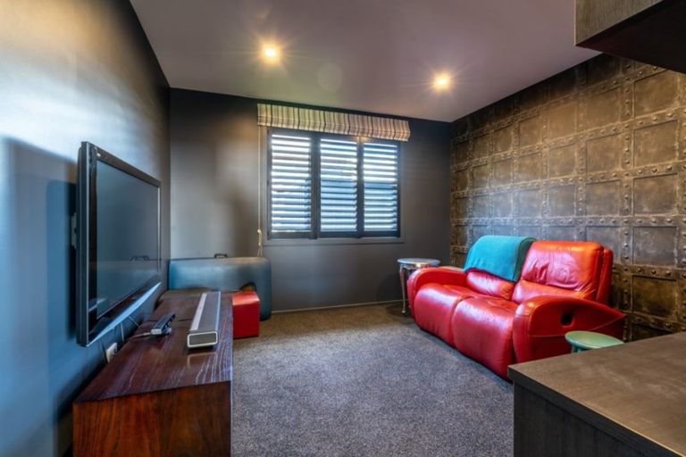 Photo of property in 4 Diamond Lane, Wanaka, 9305