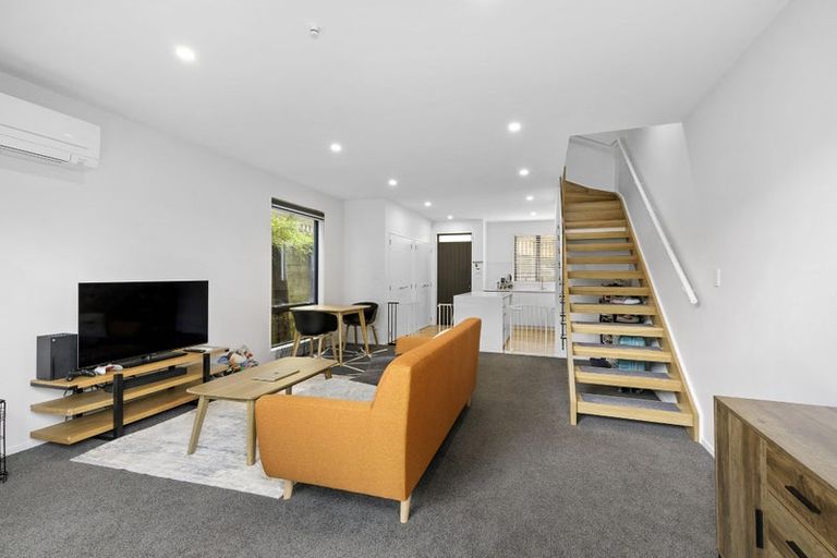 Photo of property in 4a Ferry Road, Days Bay, Lower Hutt, 5013