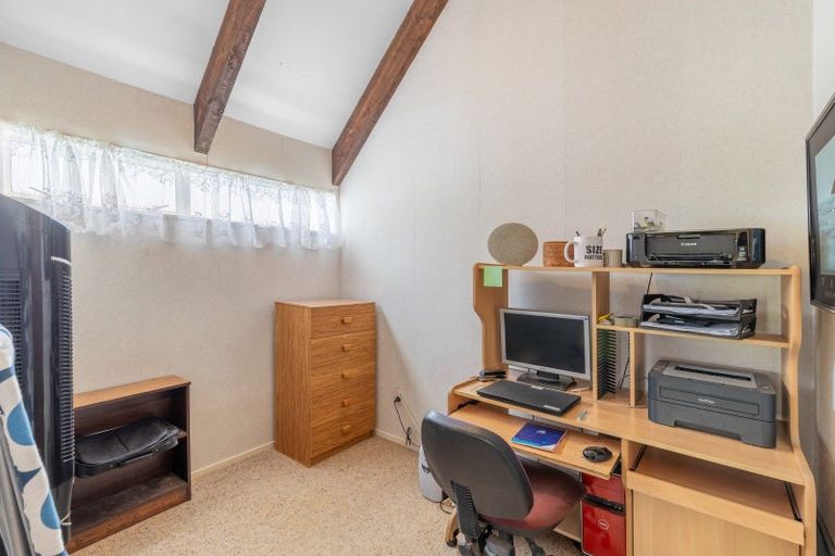 Photo of property in 12a Bronte Place, Whalers Gate, New Plymouth, 4310