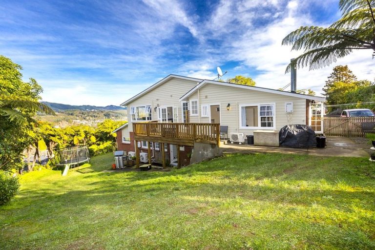 Photo of property in 16 Alleyne Court, Brown Owl, Upper Hutt, 5018
