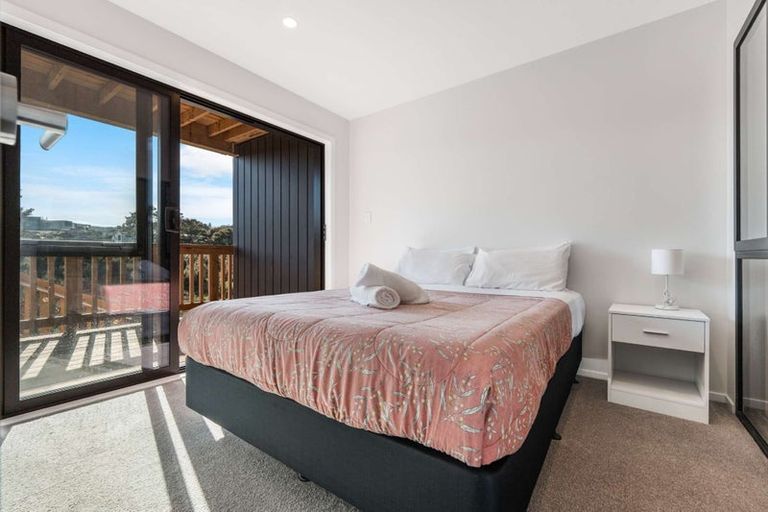 Photo of property in 5a Breeze Lane, Silverdale, 0932