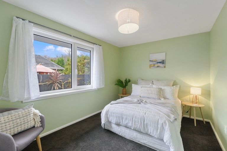 Photo of property in 23 Grahams Road, Ilam, Christchurch, 8041