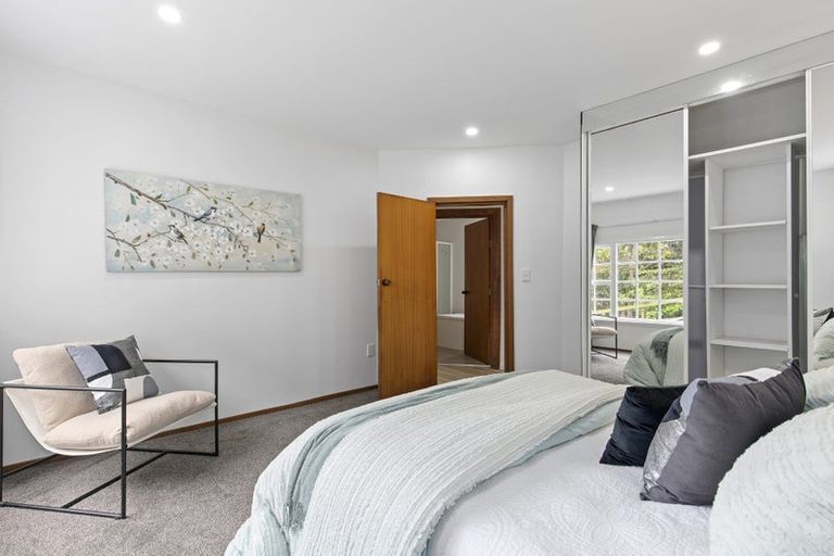 Photo of property in 128 Manuka Street, Stokes Valley, Lower Hutt, 5019