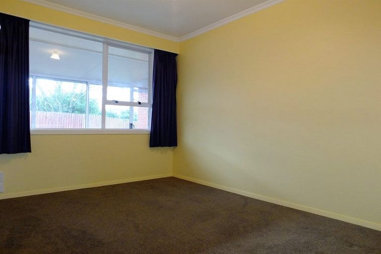 Photo of property in 27 Charles Upham Avenue, Hillmorton, Christchurch, 8025