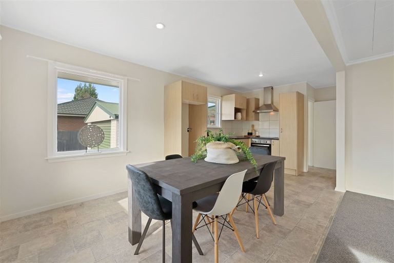 Photo of property in 36 Bevington Street, Avonhead, Christchurch, 8042