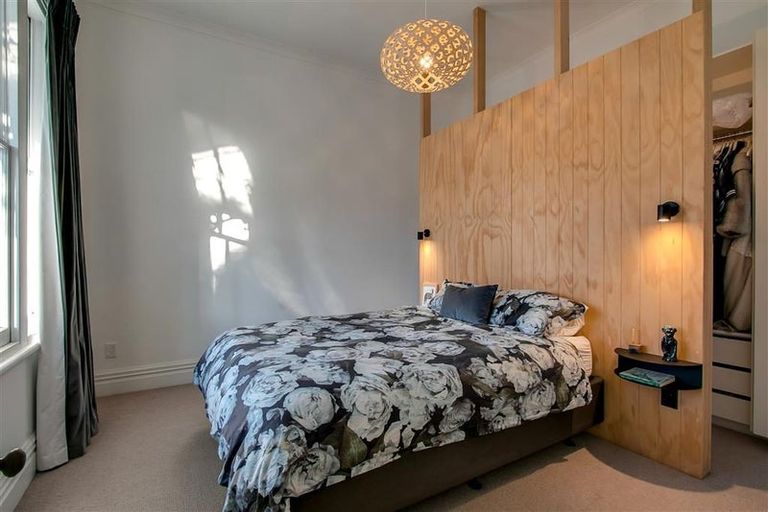 Photo of property in 8 Sale Street, Napier South, Napier, 4110