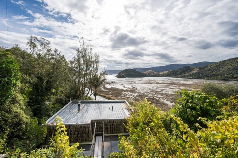 Photo of property in 580 Cable Bay Road, Cable Bay, Nelson, 7071