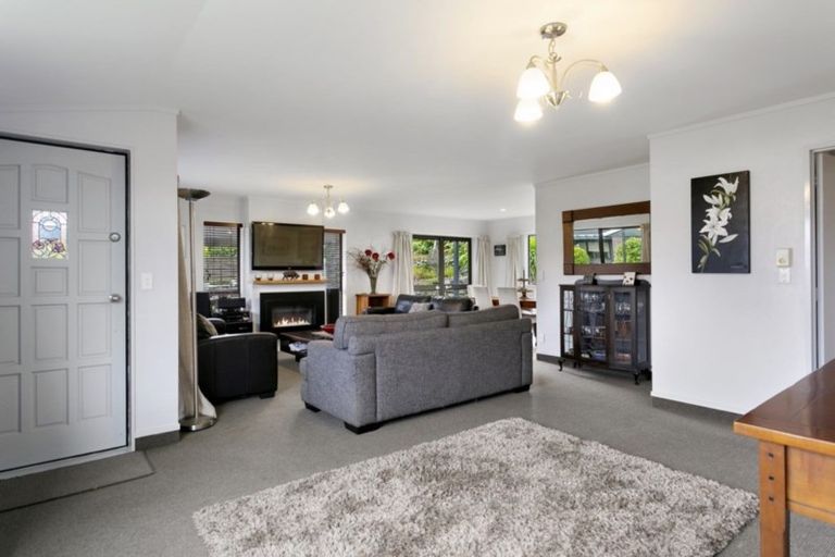 Photo of property in 83 Harvey Street, Waipahihi, Taupo, 3330