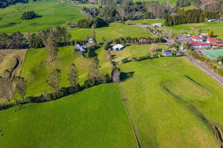 Photo of property in 297 Kaharoa Road, Hamurana, Rotorua, 3096
