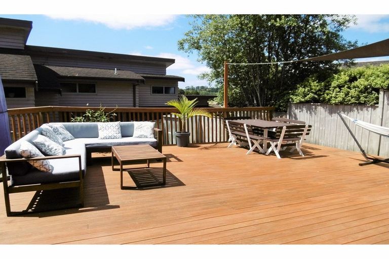 Photo of property in 88a San Marino Drive West, Henderson, Auckland, 0612