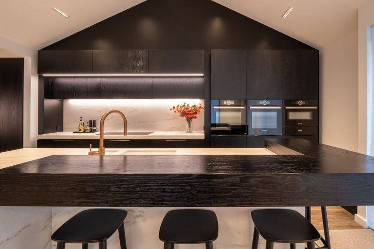 Photo of property in 4 Cardigan Street, Arrowtown, 9302