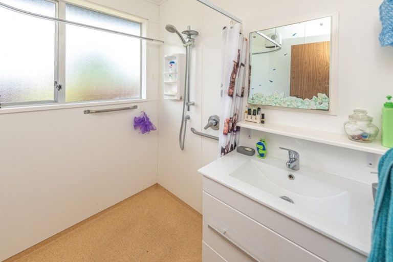 Photo of property in 8 Fraser Place, Aramoho, Whanganui, 4500