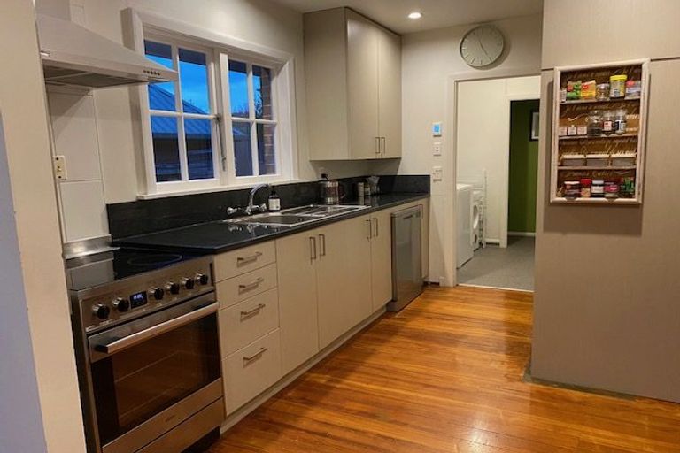 Photo of property in 1/134 Waimairi Road, Ilam, Christchurch, 8041