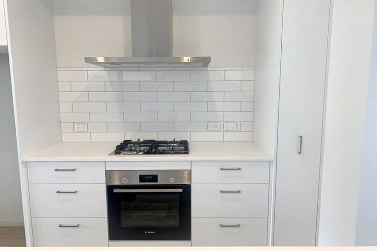 Photo of property in 54 Koreke Close, Kenepuru, Porirua, 5022