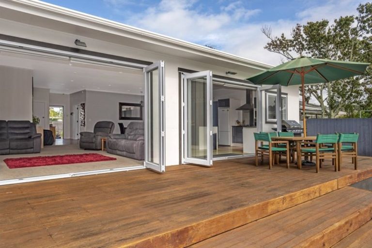 Photo of property in 100 Rutene Road, Kaiti, Gisborne, 4010