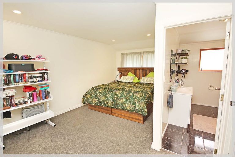 Photo of property in 296 Motuiti Road, Foxton, 4891