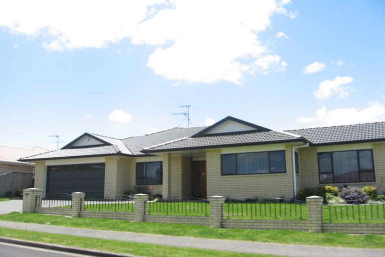 Photo of property in 36 Moss Crescent, Takanini, 2112