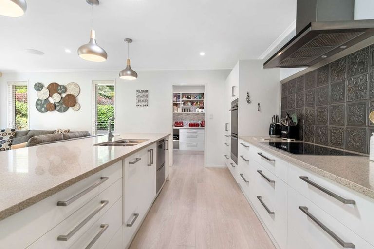 Photo of property in 2g Country Club Lane, Waiuku, 2123