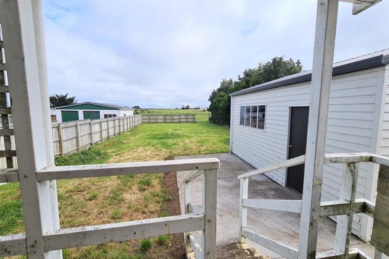 Photo of property in 114 Ihaia Road, Opunake, 4616