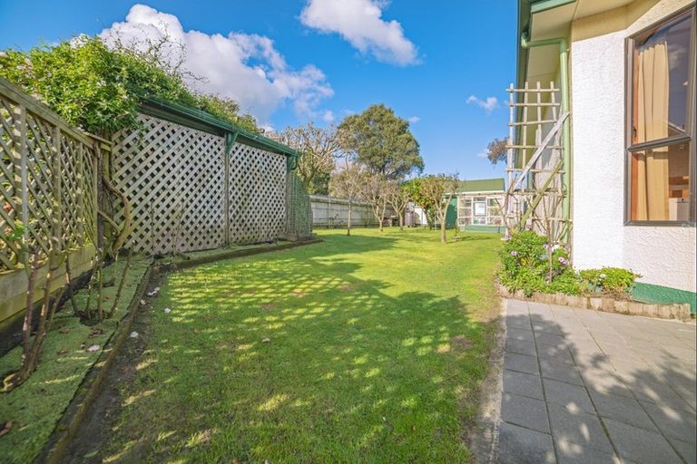 Photo of property in 494 College Street, Hokowhitu, Palmerston North, 4410