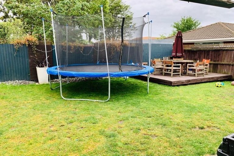 Photo of property in 2/726 Main North Road, Belfast, Christchurch, 8051