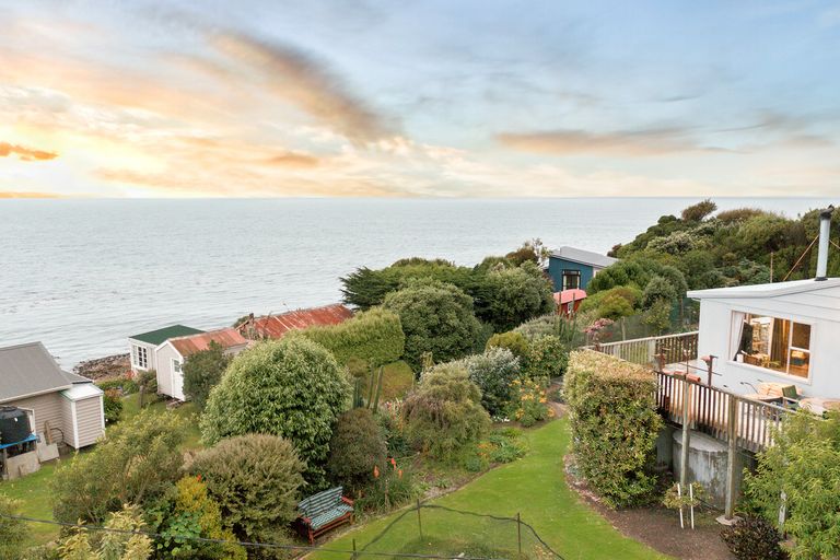 Photo of property in 156 Shag Point Road, Shag Point, Palmerston, 9482