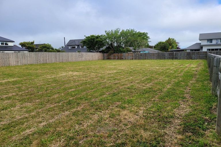 Photo of property in 4 Maelor Place, Bryndwr, Christchurch, 8053