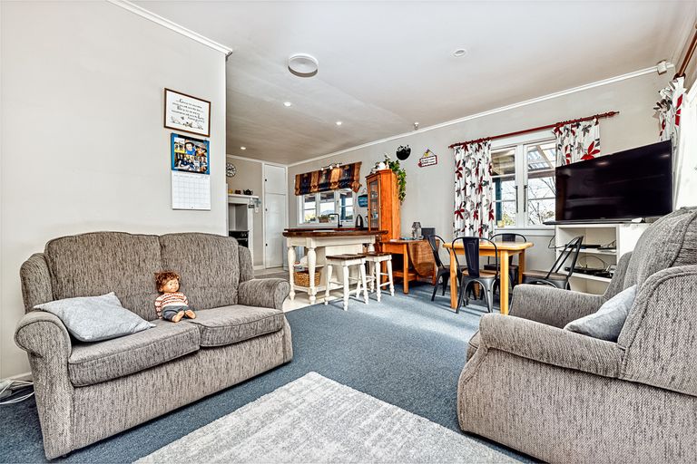 Photo of property in 7 Walmsley Street, Kihikihi, Te Awamutu, 3800