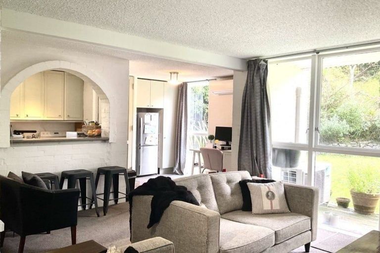 Photo of property in 141g Churton Drive, Churton Park, Wellington, 6037