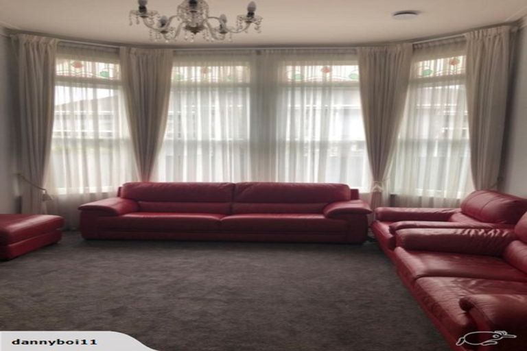 Photo of property in 11 Hurworth Place, College Estate, Whanganui, 4500