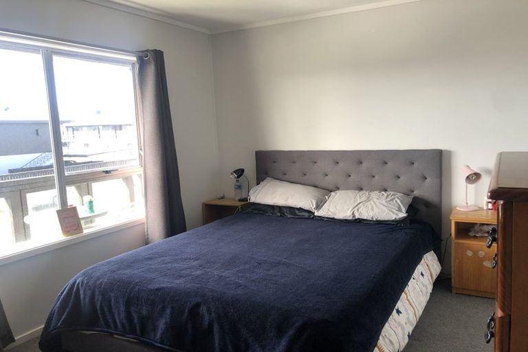 Photo of property in 2/33 Springfield Road, St Albans, Christchurch, 8014