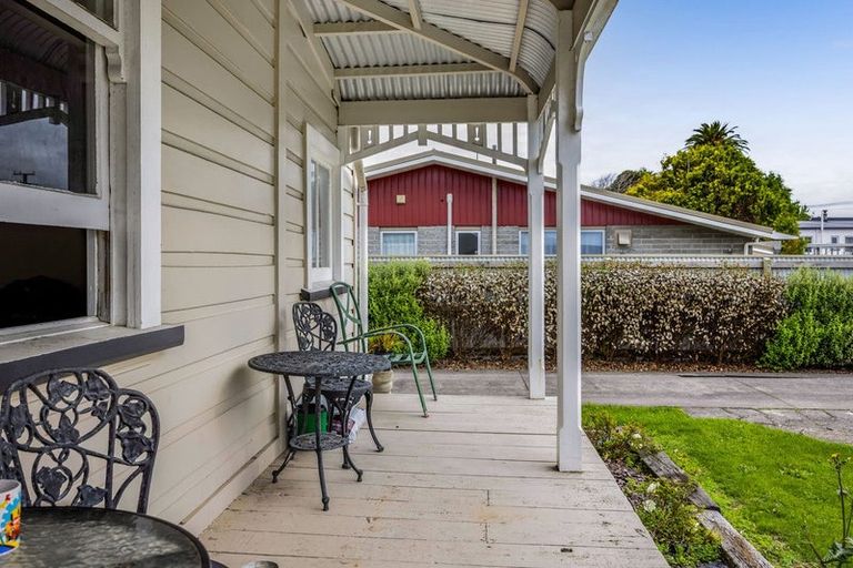 Photo of property in 221a South Road, Hawera, 4610