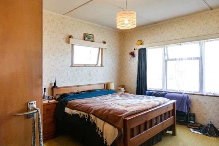 Photo of property in 6 Te Awa Avenue, Te Awa, Napier, 4110