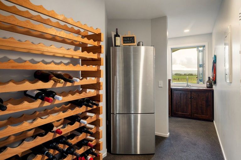 Photo of property in 310 Gillard Road, Ngahinapouri, Ohaupo, 3882