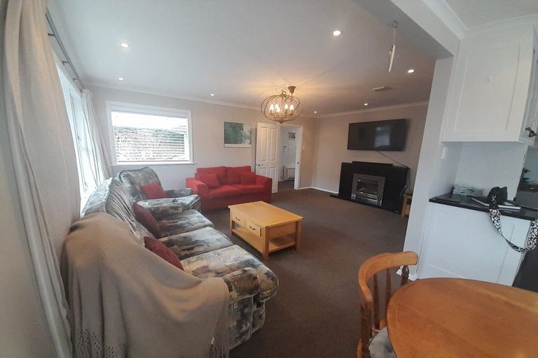 Photo of property in 28 Parnell Street, Fairfield, Lower Hutt, 5011