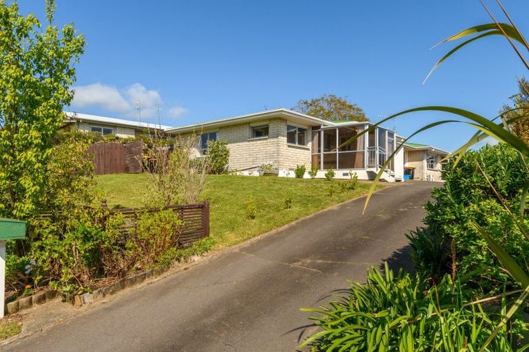 Photo of property in 140 Kingswood Road, Brookfield, Tauranga, 3110