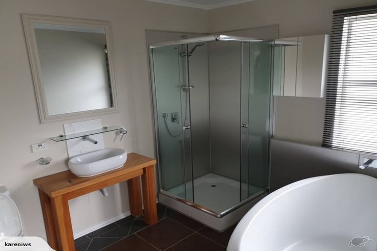 Photo of property in 68 East Street, Pukekohe, 2120