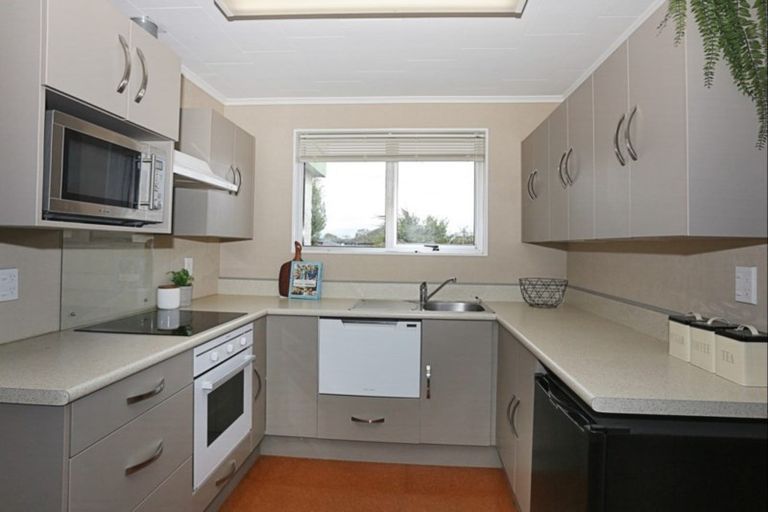 Photo of property in 2/12 Catherine Street, Windsor, Invercargill, 9810