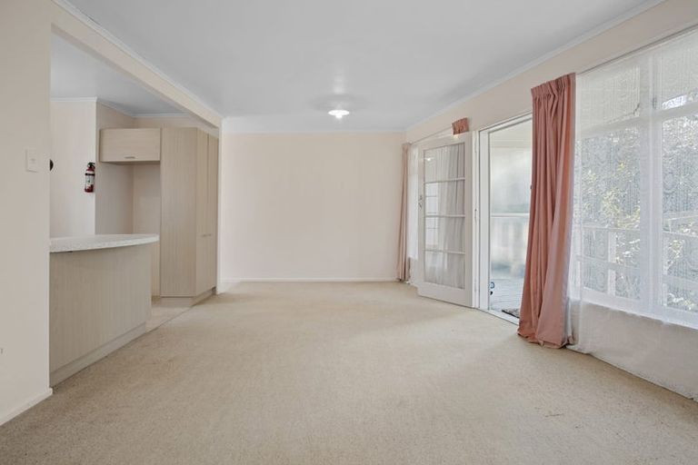 Photo of property in 71b Commercial Road, Helensville, 0800