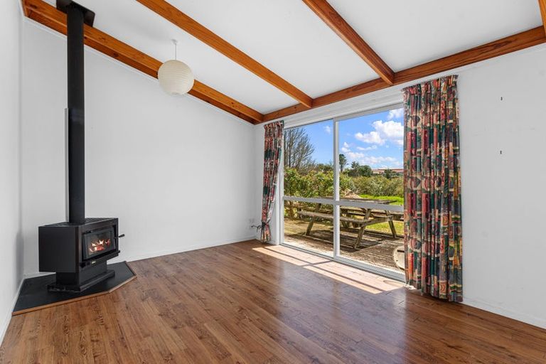 Photo of property in 280 Marsden Point Road, Ruakaka, 0116