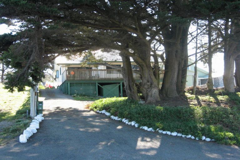 Photo of property in 616 Waitarere Beach Road, Waitarere Beach, Levin, 5510