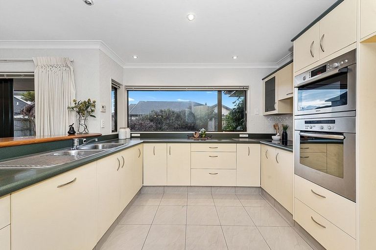 Photo of property in 6 Ballantrae Place, Huntington, Hamilton, 3210