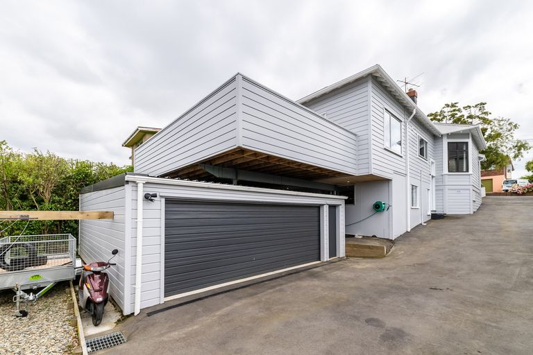 Photo of property in 33 Stanley Street, Kenmure, Dunedin, 9011