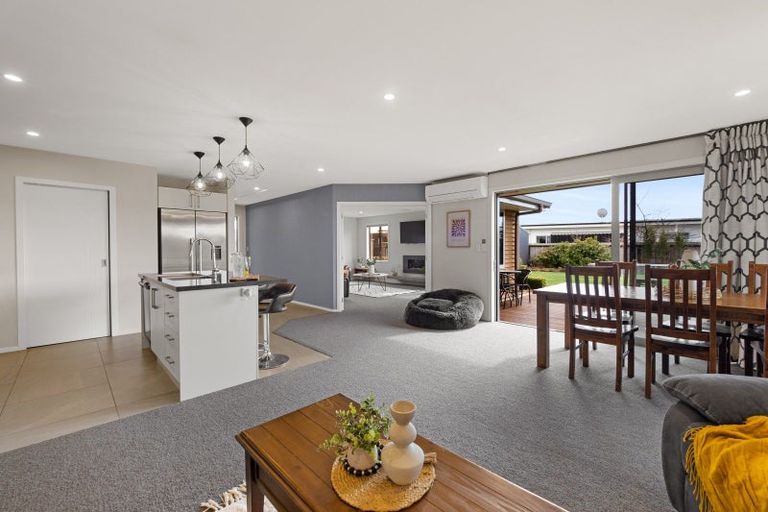 Photo of property in 10 Kelburn Place, Tinwald, Ashburton, 7700